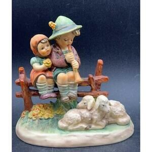 Goebel Hummel Eventide #99 Hand-Painted Porcelain Figurine - Vintage - Beautiful